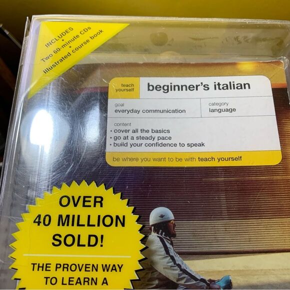 Beginner Italian Language Book & CDs introductory - Picture 4 of 8